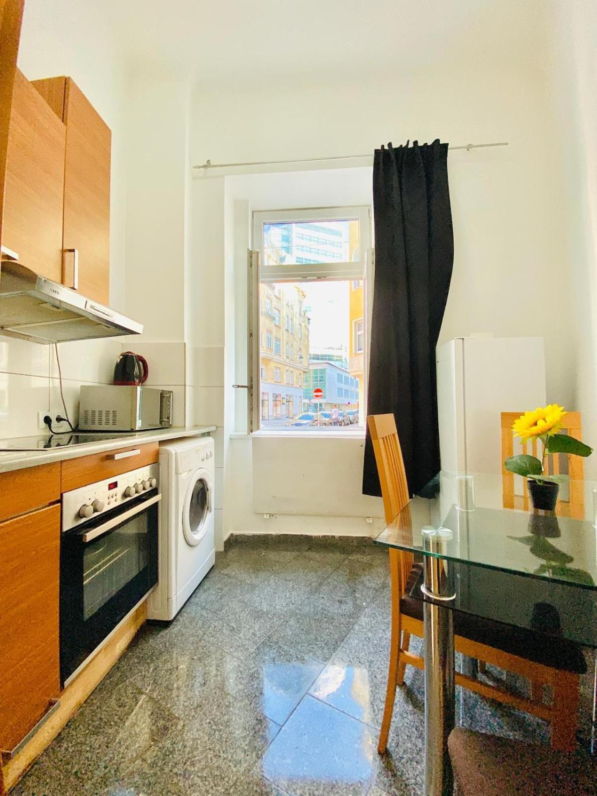 Astonishing 1 Bedroom Apt. Near Danube River Vienna Esterno foto