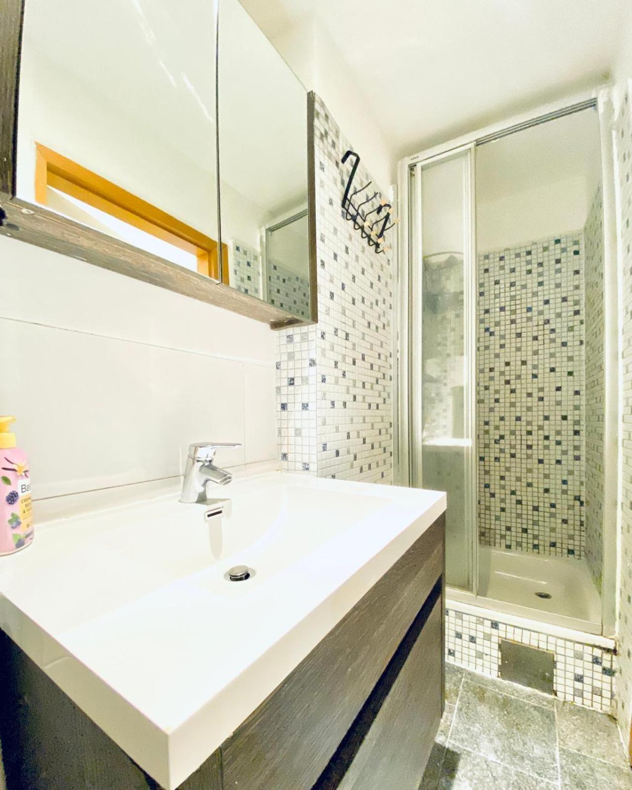 Astonishing 1 Bedroom Apt. Near Danube River Vienna Esterno foto